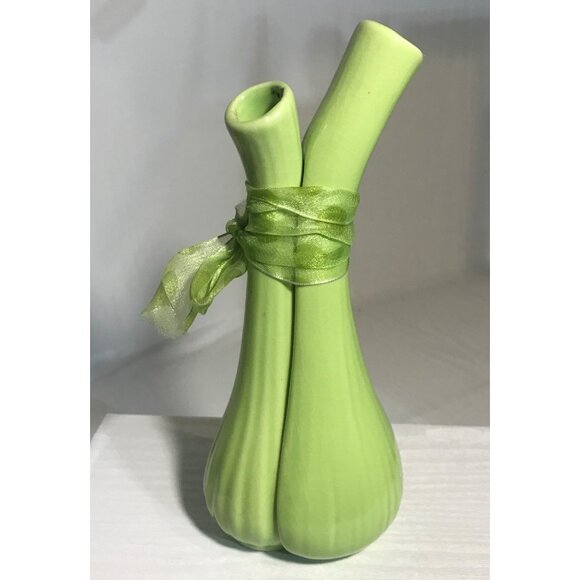 Ganz Double Bud Vase Green Scallion Celery Ceramic Ribbon Kitchy 8" Vintage - Picture 3 of 7